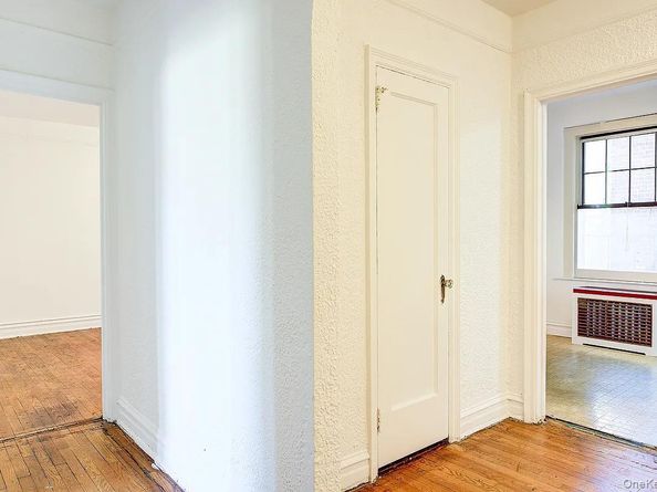 109-14 Ascan Avenue 4J, Forest Hills NY 11375