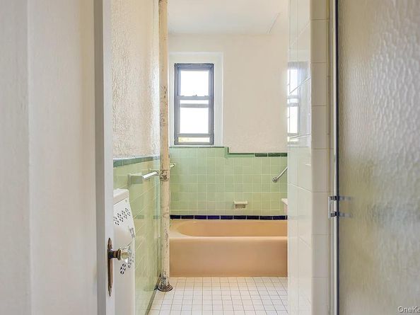 109-14 Ascan Avenue 4J, Forest Hills NY 11375