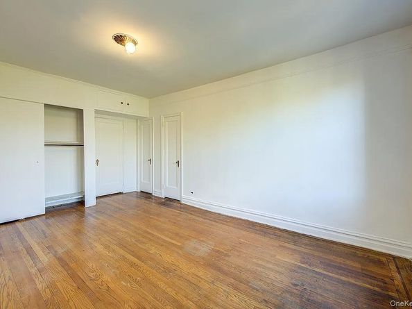 109-14 Ascan Avenue 4J, Forest Hills NY 11375