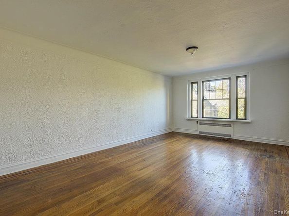 109-14 Ascan Avenue 4J, Forest Hills NY 11375