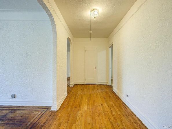 109-14 Ascan Avenue 4J, Forest Hills NY 11375