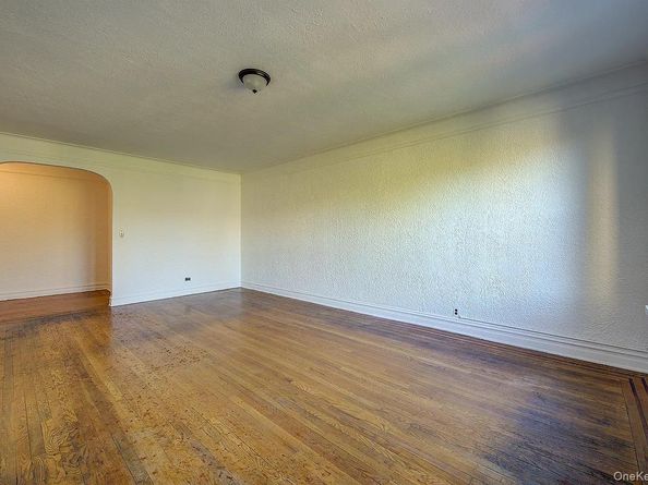 109-14 Ascan Avenue 4J, Forest Hills NY 11375