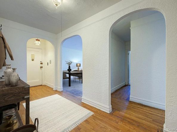 109-14 Ascan Avenue 4J, Forest Hills NY 11375