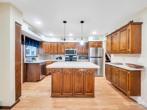 19 Summit Street, Hicksville NY 11801