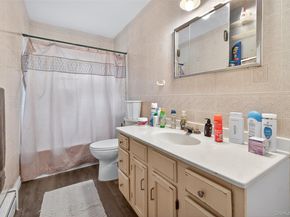 5 Julia Circle, East Setauket NY 11733