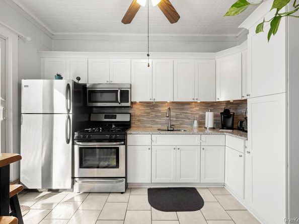 77-20 79th Street, Glendale NY 11385