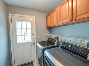 68 Vineyard Way, Aquebogue NY 11931