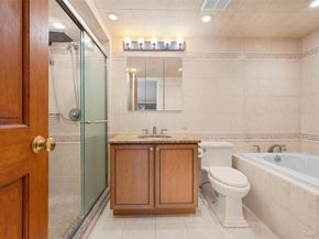 141 Great Neck Road 2G, Great Neck NY 11021