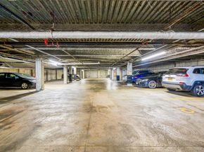 141 Great Neck Road 2G, Great Neck NY 11021