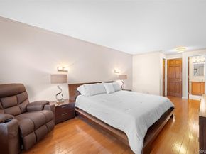 141 Great Neck Road 2G, Great Neck NY 11021