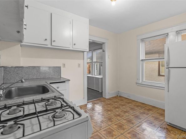 63 Grant Avenue, White Plains NY 10603