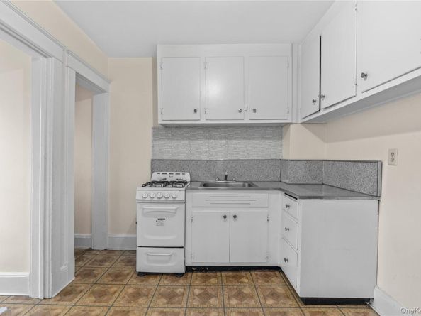 63 Grant Avenue, White Plains NY 10603