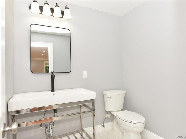 87 Dunlop Road, Huntington NY 11743