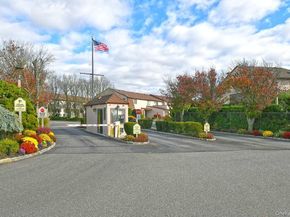 ONE ANCHORAGE Way 1408, Freeport NY 11520