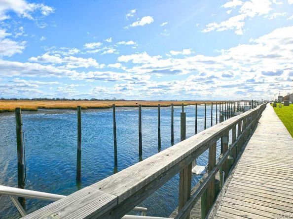 ONE ANCHORAGE Way 1408, Freeport NY 11520