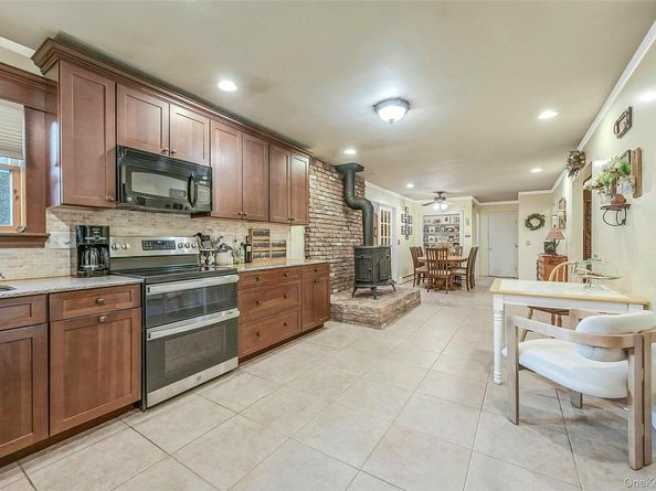 48 Adams Avenue, Sound Beach NY 11789