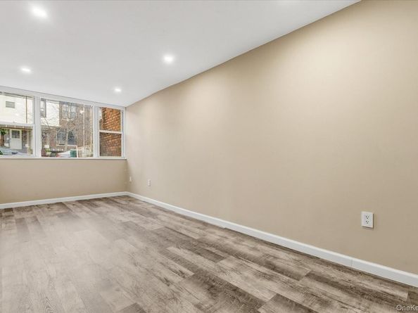 2534 E 26th Street, Brooklyn NY 11235