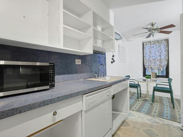 1273 North Avenue 1F8, New Rochelle NY 10804