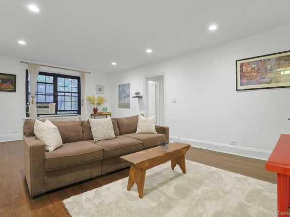 1273 North Avenue 1F8, New Rochelle NY 10804