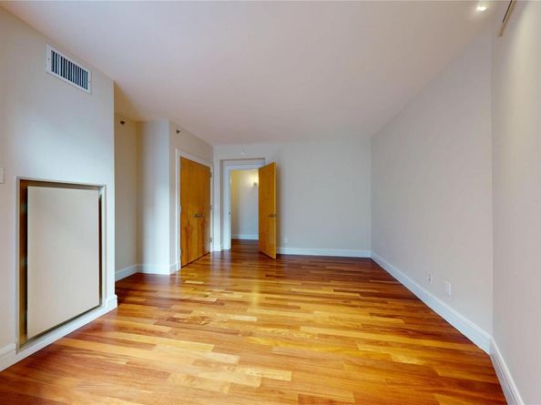 346 Coney Island Avenue 601, Brooklyn NY 11218