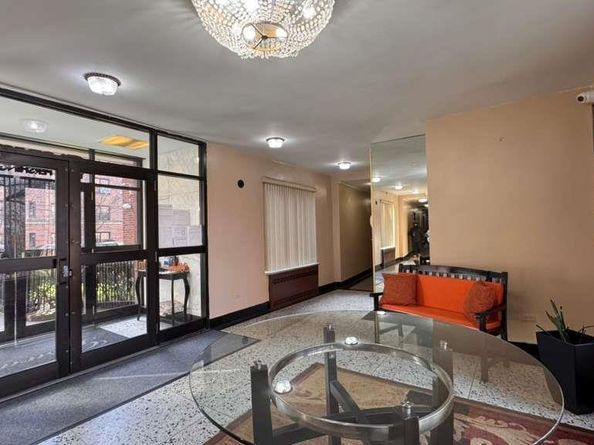 141-05 Pershing Crescent 416, Briarwood NY 11435