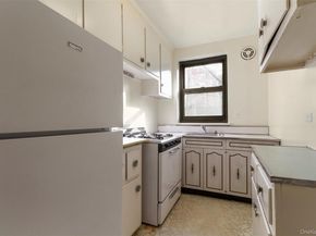 5 Rockledge Road 1A, Hartsdale NY 10530