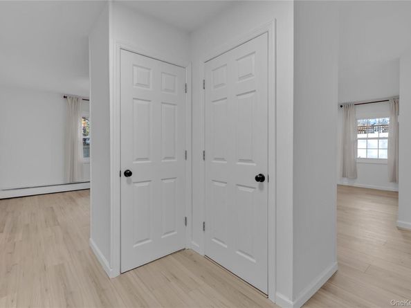 4 Hillsdale Lane, Coram NY 11727