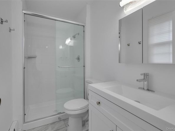 4 Hillsdale Lane, Coram NY 11727