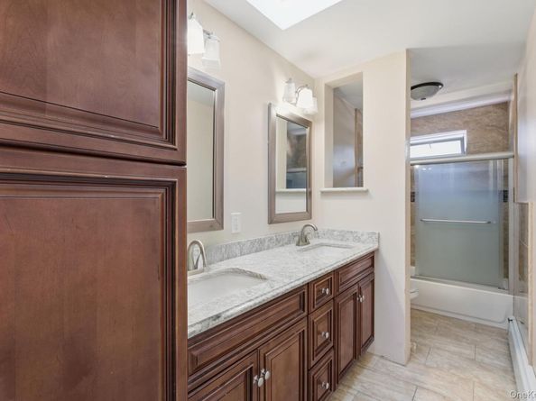 3 Date Street, Central Islip NY 11722