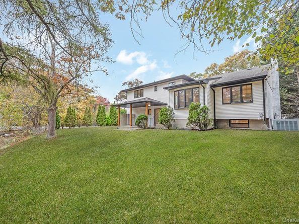 7 Gillette Avenue, Patchogue NY 11772