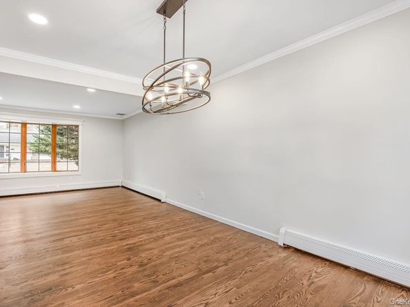 7 Gillette Avenue, Patchogue NY 11772