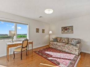 882 Heritage Hills B, Somers NY 10589