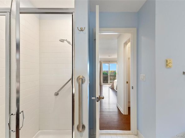 882 Heritage Hills B, Somers NY 10589