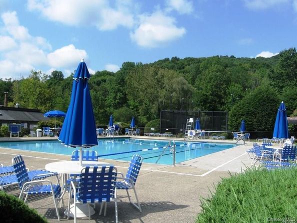 882 Heritage Hills B, Somers NY 10589