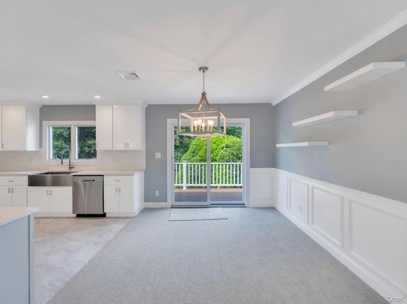 10 Evelyn Drive, Bethpage NY 11714