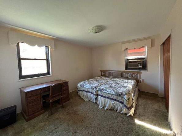 17 -15 160th Street 594, Whitestone NY 11357