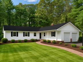 36 Lisa Drive, Dix Hills NY 11746