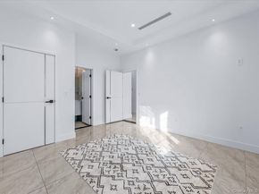 233-12 Bay Street, Douglaston NY 11363