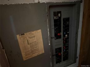 5 8th Street, Sound Beach NY 11789