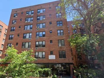 83-30 Vietor Avenue