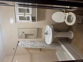 8009 35 Ave 35th Ave Avenue A12, Jackson Heights NY 11372