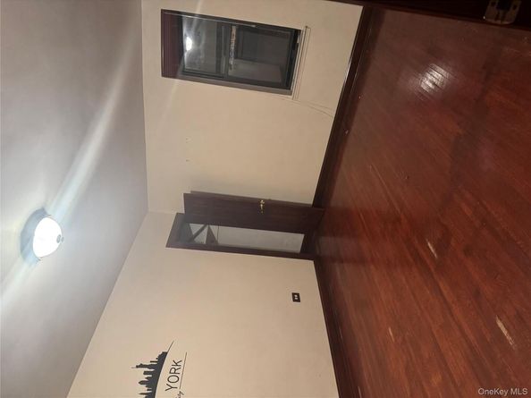 8009 35 Ave 35th Ave Avenue A12, Jackson Heights NY 11372