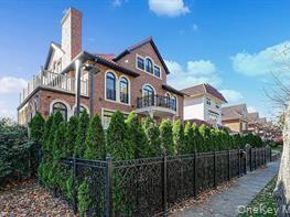69-36 Dartmouth Street, Forest Hills NY 11375
