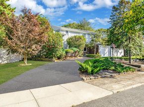 7 Majestic Road, Selden NY 11784