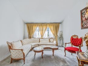 7 Majestic Road, Selden NY 11784