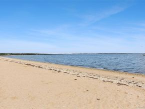 3700 Haywaters Road, Cutchogue NY 11935