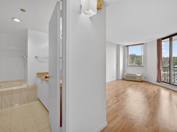 50 E Hartsdale Avenue 7K, Hartsdale NY 10530