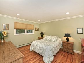 7 Cardiff Court, South Huntington NY 11746