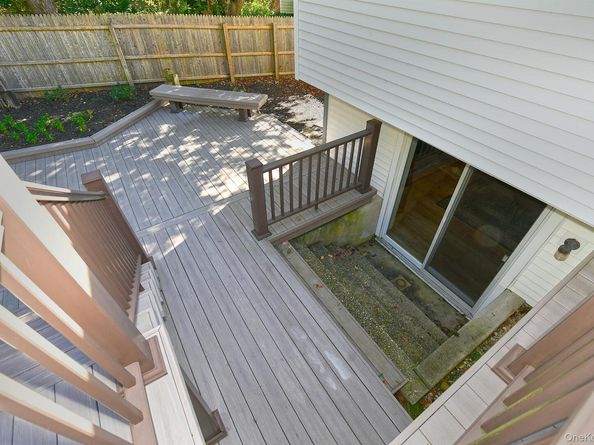 7 Cardiff Court, South Huntington NY 11746