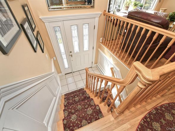 7 Cardiff Court, South Huntington NY 11746